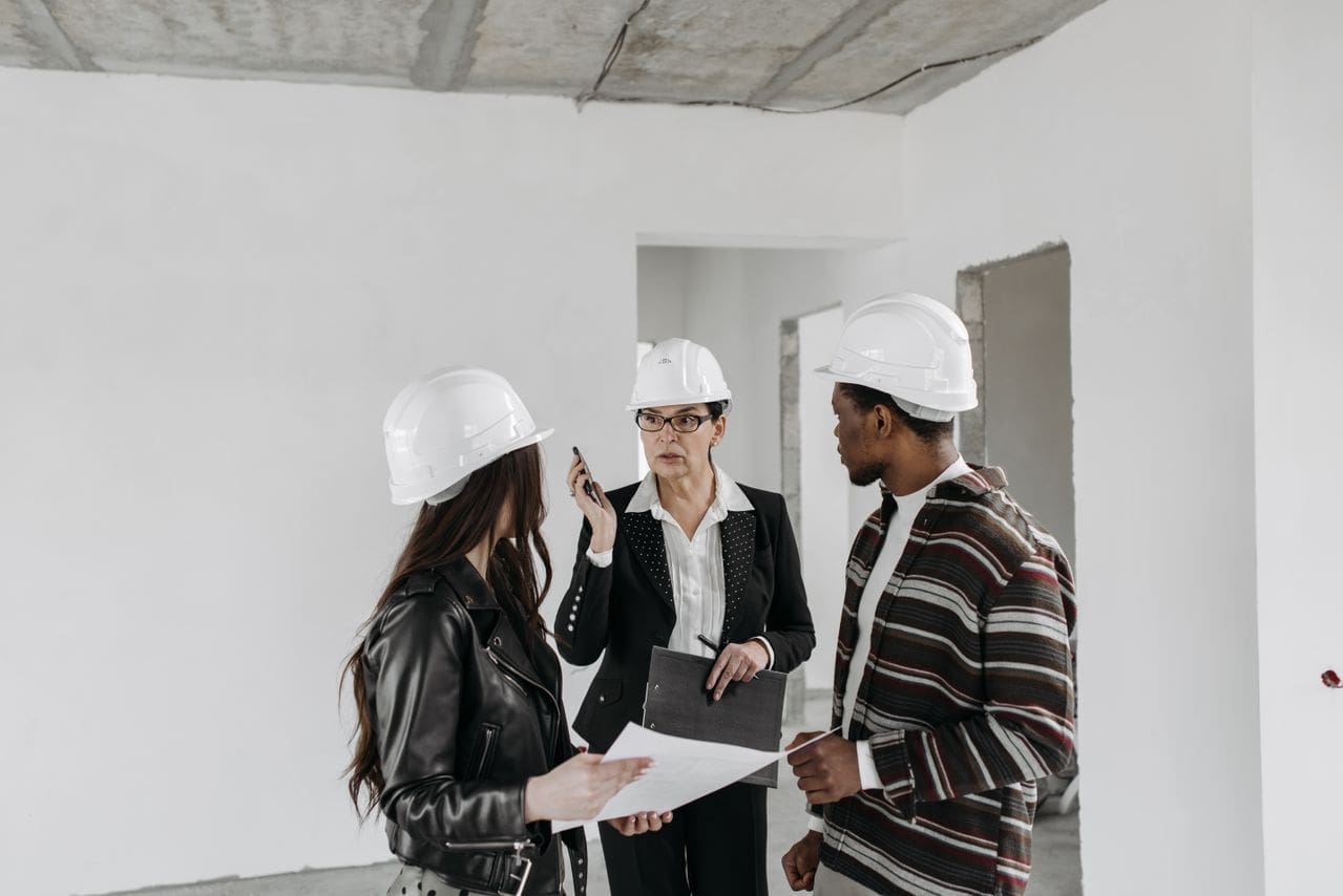 How to protect against insurance risks when hiring contractors